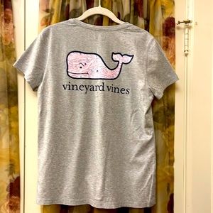 NWT - Women’s Vineyard Vines Classic pocket t-shirt